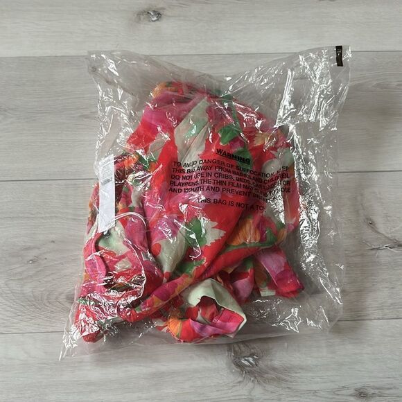 Chicos Georgette Foliage Print LS Blouse Flame Scarlet Size 0.5 NWT in packaging - Picture 5 of 8